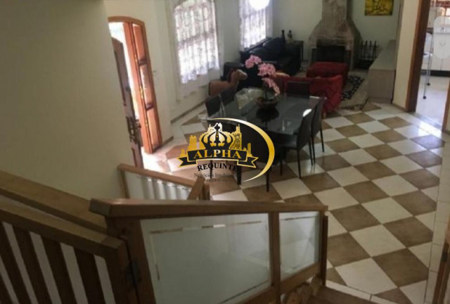 Imagem Chácara com 4 Quartos à Venda, 3 m² em Sorocamirim - São Roque Imagem Chácara com 4 Quartos à Venda, 3 m² em Sorocamirim - São Roque