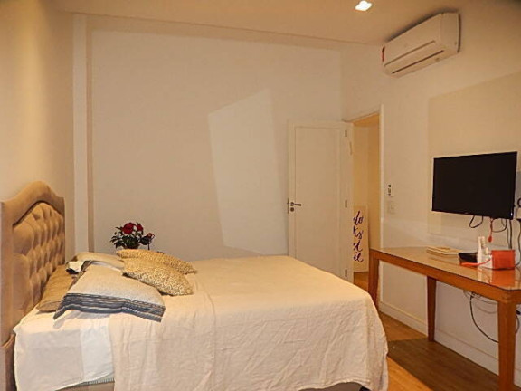 Imagem Apartamento com 2 Quartos à Venda, em Ipanema - Rio De Janeiro Imagem Apartamento com 2 Quartos à Venda, em Ipanema - Rio De Janeiro
