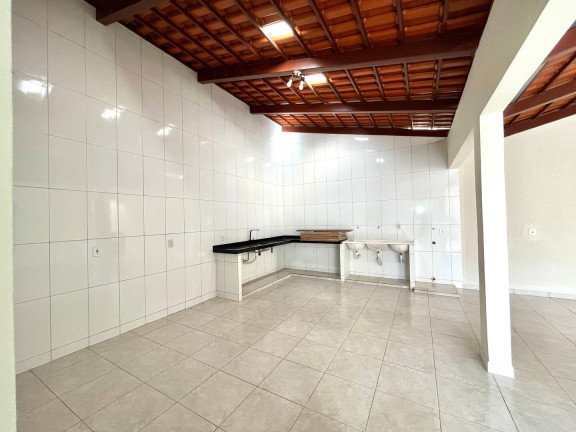 Imagem Casa com 4 Quartos à Venda, 288 m² em Estância Itaguaí - Caldas Novas Imagem Casa com 4 Quartos à Venda, 288 m² em Estância Itaguaí - Caldas Novas