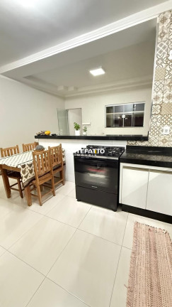 Imagem Casa com 2 Quartos à Venda, 90 m² em Vila Santa Terezinha - Franca