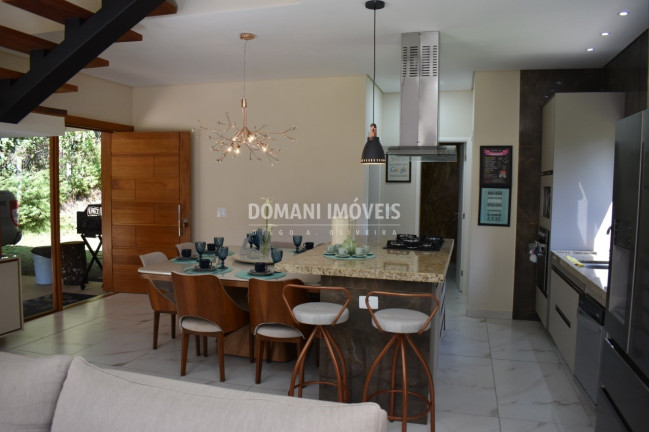 Imagem Casa com 4 Quartos à Venda, 175 m² em Região De Capivari - Campos Do Jordão Imagem Casa com 4 Quartos à Venda, 175 m² em Região De Capivari - Campos Do Jordão