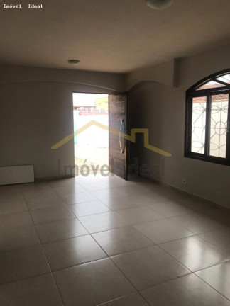 Imagem Casa com 3 Quartos à Venda, 480 m² em Vila Amélia - Pinhais