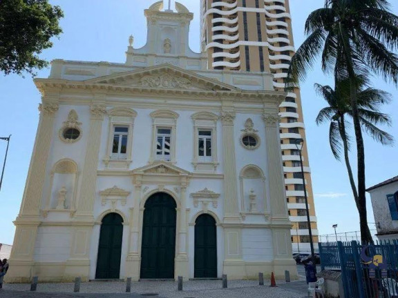 Imagem Apartamento com 4 Quartos à Venda, 425 m² em Vitoria - Salvador Imagem Apartamento com 4 Quartos à Venda, 425 m² em Vitoria - Salvador