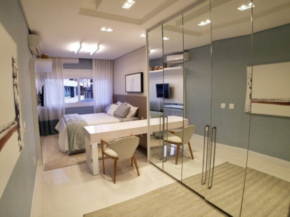 Imagem Imóvel com 3 Quartos à Venda, 181 m² em Jurerê Internacional - Florianópolis