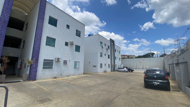 Imagem Imóvel com 2 Quartos à Venda, 10 m² em Ibituruna - Montes Claros