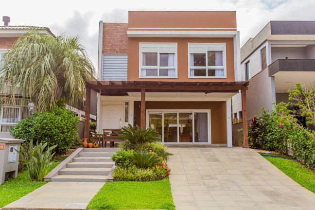 Casa com 4 Quartos à Venda, 330 m² em Buena Vista - Viamão