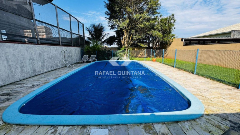 Imagem Casa com 3 Quartos à Venda, 266 m² em Centro - Biguaçu