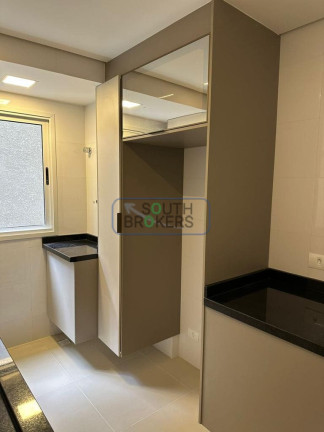 Imagem Apartamento com 2 Quartos à Venda, 58 m² em Guabirotuba - Curitiba
