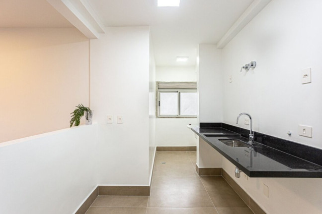 Imagem Imóvel com 1 Quarto à Venda, 62 m² em Vila Madalena - São Paulo Imagem Imóvel com 1 Quarto à Venda, 62 m² em Vila Madalena - São Paulo
