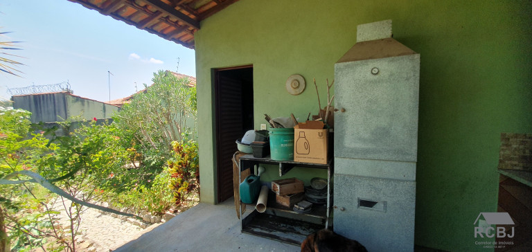 Imagem Casa com 4 Quartos à Venda,  em Fernão Dias - Esmeraldas