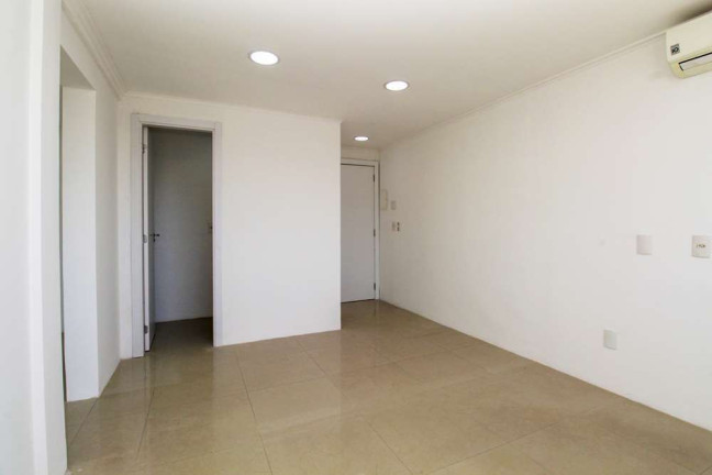 Imagem Sala Comercial à Venda,  em Vila Ipiranga - Porto Alegre