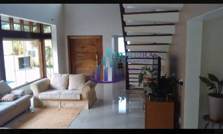 Imagem Casa com 5 Quartos à Venda, 240 m² em Jardim Virgínia - Guarujá Imagem Casa com 5 Quartos à Venda, 240 m² em Jardim Virgínia - Guarujá