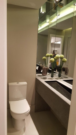 Imagem Apartamento com 3 Quartos à Venda, 183 m² em Menino Deus - Porto Alegre Imagem Apartamento com 3 Quartos à Venda, 183 m² em Menino Deus - Porto Alegre