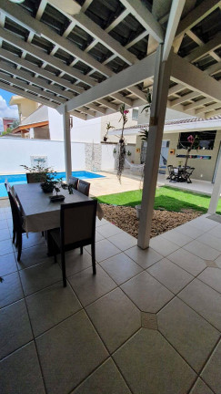 Imagem Sobrado com 3 Quartos à Venda, 300 m² em Loteamento Residencial Campos Do Conde Ii - Tremembé