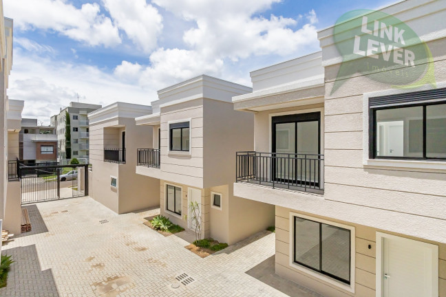 Imagem Sobrado com 3 Quartos à Venda, 117 m² em Boa Vista - Curitiba Imagem Sobrado com 3 Quartos à Venda, 117 m² em Boa Vista - Curitiba