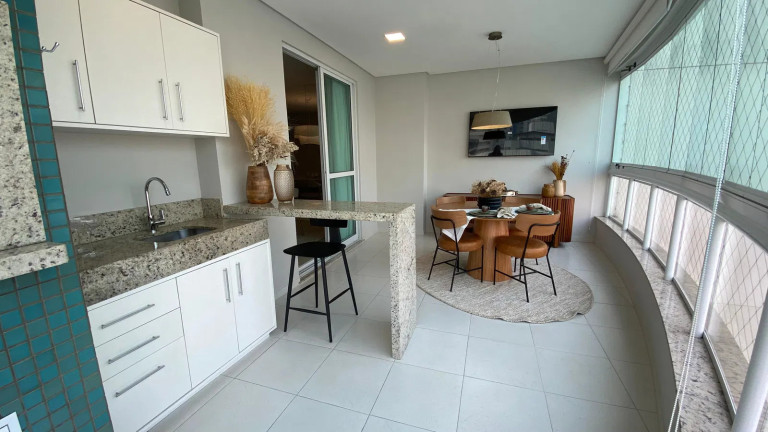Imagem Apartamento com 3 Quartos à Venda, 138 m² em Centro - Balneário Camboriú Imagem Apartamento com 3 Quartos à Venda, 138 m² em Centro - Balneário Camboriú