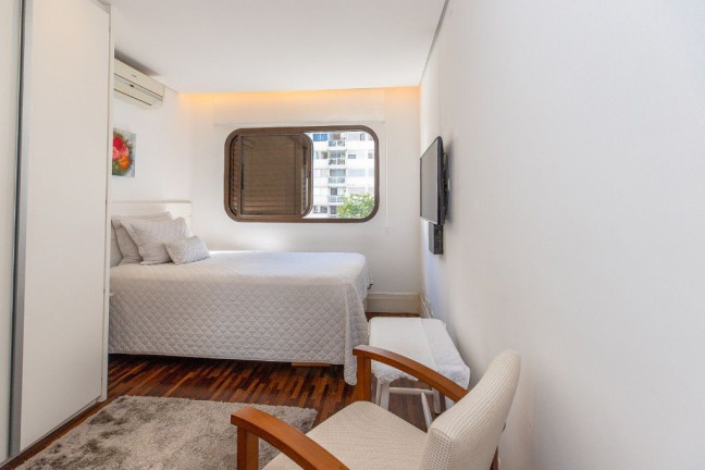Imagem Apartamento com 3 Quartos à Venda, 120 m² em Moema - São Paulo Imagem Apartamento com 3 Quartos à Venda, 120 m² em Moema - São Paulo