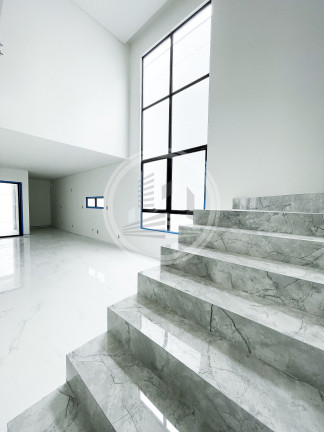 Imagem Casa com 3 Quartos à Venda, 155 m² em Centro - Itajaí