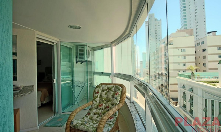 Apartamento com 3 Quartos para Alugar,  em Centro - Balneário Camboriú