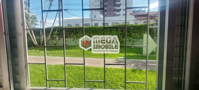 Imagem Apartamento com 2 Quartos à Venda, 56 m² em Trindade - Florianópolis
