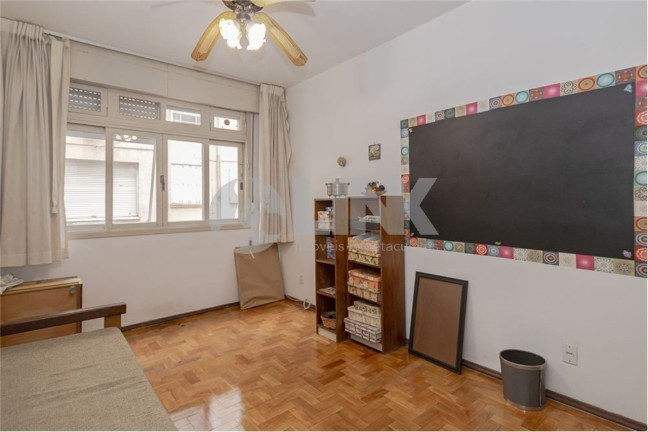 Imagem Apartamento com 3 Quartos à Venda, 95 m² em Centro Histórico - Porto Alegre Imagem Apartamento com 3 Quartos à Venda, 95 m² em Centro Histórico - Porto Alegre