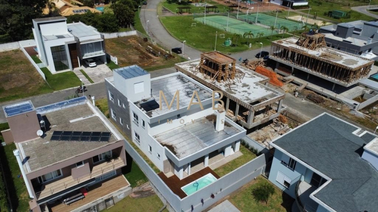 Imagem Casa com 4 Quartos à Venda, 606 m² em Ingleses - Florianópolis Imagem Casa com 4 Quartos à Venda, 606 m² em Ingleses - Florianópolis