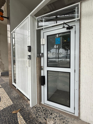 Imagem Imóvel com 2 Quartos à Venda, 126 m² em Icaraí - Niterói Imagem Imóvel com 2 Quartos à Venda, 126 m² em Icaraí - Niterói