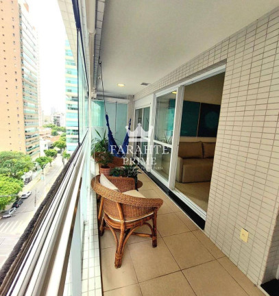 Imagem Apartamento com 2 Quartos à Venda, 80 m² em Gonzaga - Santos