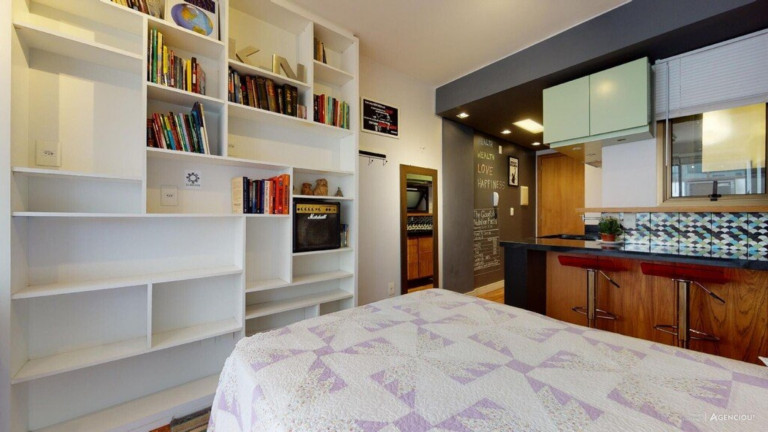 Imagem Imóvel com 1 Quarto à Venda, 30 m² em Centro Histórico - Porto Alegre Imagem Imóvel com 1 Quarto à Venda, 30 m² em Centro Histórico - Porto Alegre