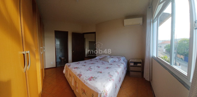 Imagem Casa com 4 Quartos à Venda, 412 m² em Serraria - São José