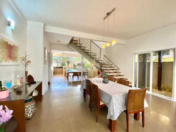 Imagem Sobrado com 4 Quartos à Venda, 380 m² em Urbanova - São José Dos Campos