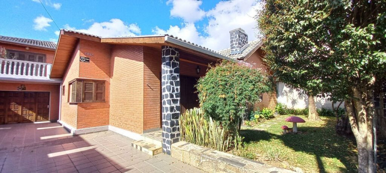 Imagem Casa com 5 Quartos à Venda, 298 m² em Rebouças - Curitiba
