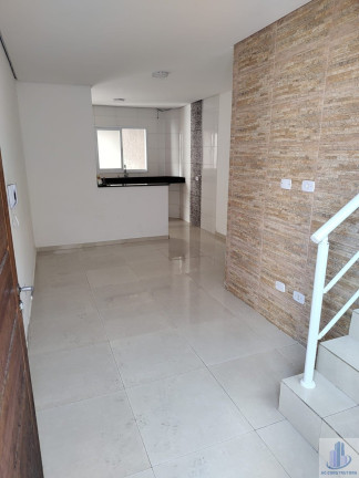 Imagem Sobrado com 2 Quartos à Venda, 52 m² em Maracanã - Praia Grande Imagem Sobrado com 2 Quartos à Venda, 52 m² em Maracanã - Praia Grande