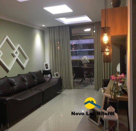 Apartamento com 4 Quartos à Venda, 145 m² em Icaraí - Niterói
