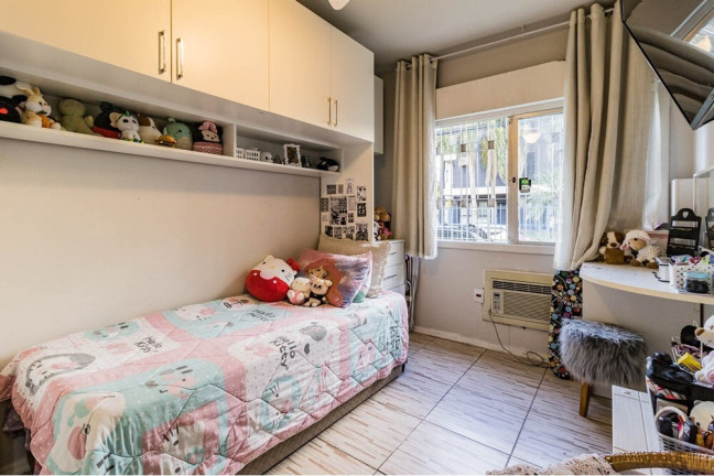 Imagem Apartamento com 2 Quartos à Venda, 57 m² em São Sebastião - Porto Alegre Imagem Apartamento com 2 Quartos à Venda, 57 m² em São Sebastião - Porto Alegre