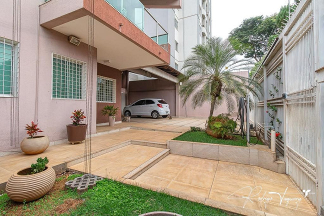 Imagem Sobrado com 4 Quartos à Venda, 421 m² em Jardim América - Goiânia