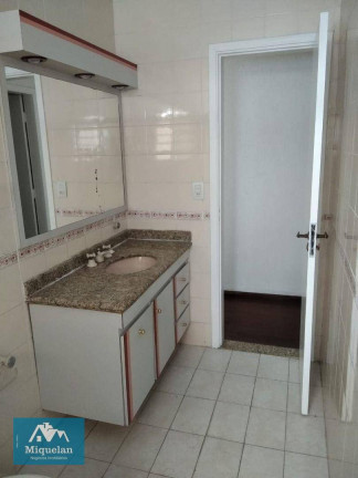 Imagem Sobrado com 3 Quartos à Venda, 170 m² em Vila Galvão - Guarulhos Imagem Sobrado com 3 Quartos à Venda, 170 m² em Vila Galvão - Guarulhos