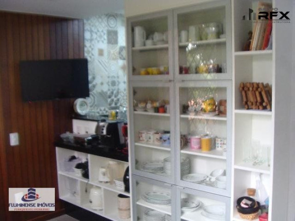 Imagem Casa com 5 Quartos à Venda, 2.400 m² em Vila Progresso - Niterói