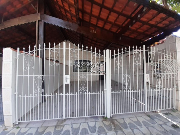 Casa com 2 Quartos para Alugar, 47 m² em Solemar - Praia Grande