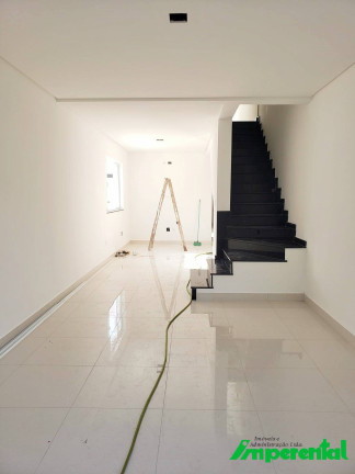 Casa com 4 Quartos à Venda, 240 m² em Campo Grande - Santos