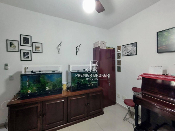 Imagem Casa com 3 Quartos à Venda, 97 m² em Tijuca - Teresópolis