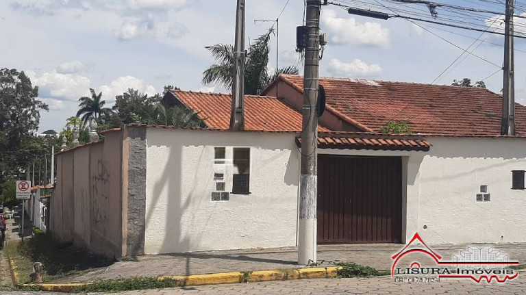 Casa com 2 Quartos à Venda, 80 m² em Vila Pinheiro - Jacareí
