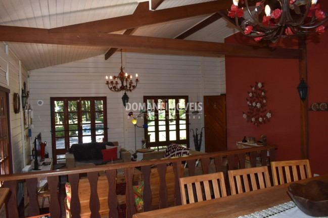 Imagem Casa com 4 Quartos à Venda, 190 m² em Região Do Alto Da Boa Vista - Campos Do Jordão