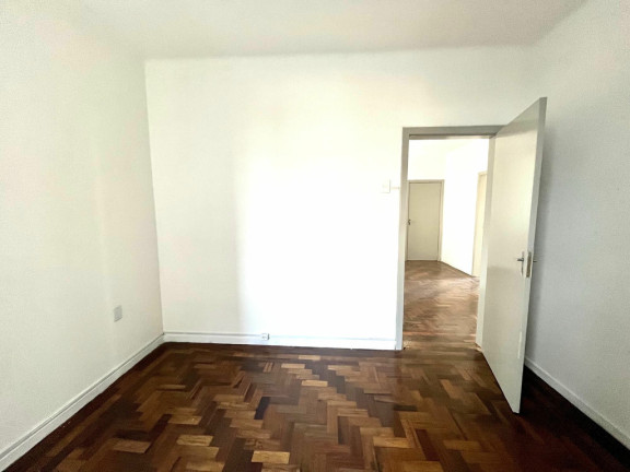 Imagem Apartamento com 2 Quartos à Venda, 73 m² em Menino Deus - Porto Alegre