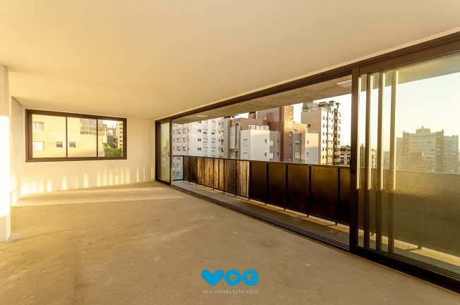 Imagem Imóvel com 3 Quartos à Venda, 184 m² em Rio Branco - Porto Alegre Imagem Imóvel com 3 Quartos à Venda, 184 m² em Rio Branco - Porto Alegre