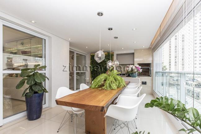 Apartamento com 4 Quartos à Venda, 264 m² em Brooklin - São Paulo