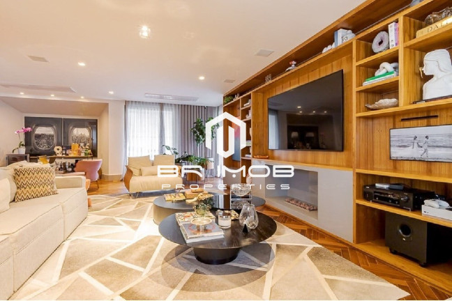 Imagem Imóvel com 3 Quartos à Venda, 195 m² em Higienópolis - São Paulo Imagem Imóvel com 3 Quartos à Venda, 195 m² em Higienópolis - São Paulo