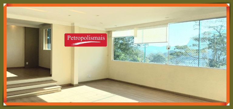 Imagem Casa com 4 Quartos à Venda, 430 m² em Castelanea - Petrópolis Imagem Casa com 4 Quartos à Venda, 430 m² em Castelanea - Petrópolis