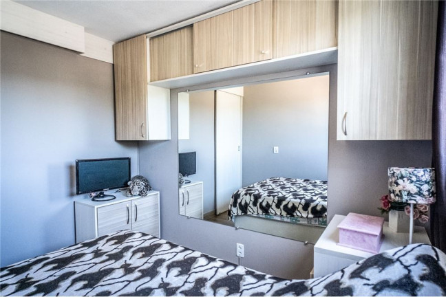 Imagem Imóvel com 2 Quartos à Venda,  em Rubem Berta - Porto Alegre