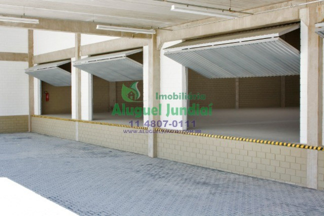 Galpão à Venda ou Temporada, 4.303 m² em Distrito Industrial - Jundiaí
